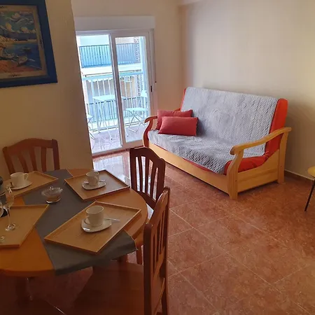 Διαμέρισμα Cosy Near The